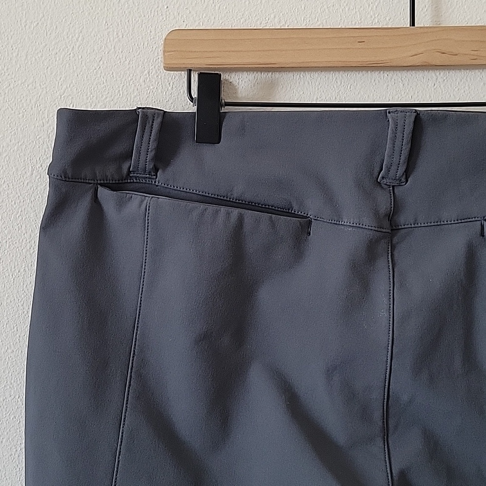 Betabrand Gray Travel‎ Cargo Pants Size 14 Long - Picture 6 of 12